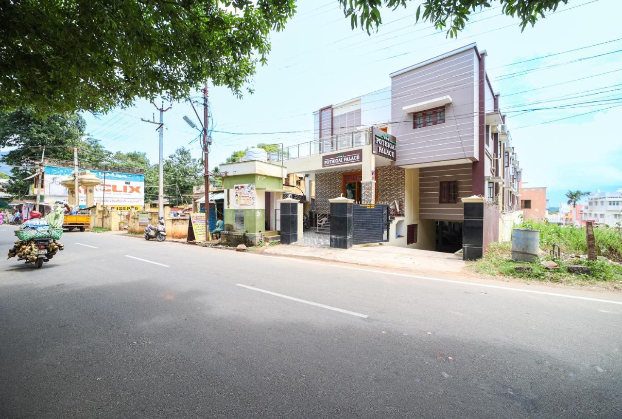 The Pothigai Palace Hotel Kuttālam Eksteriør billede